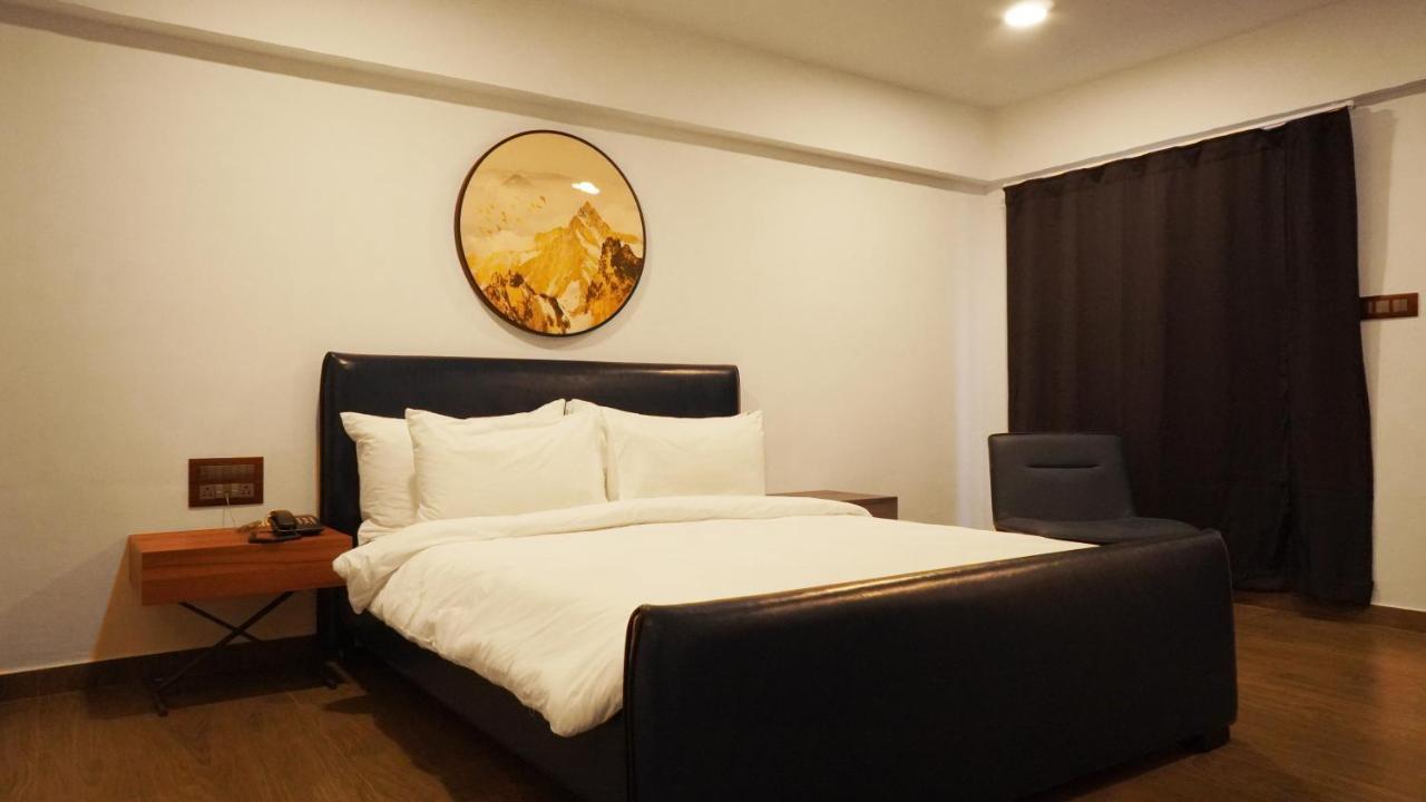 Shanti Resorts Valsad Экстерьер фото