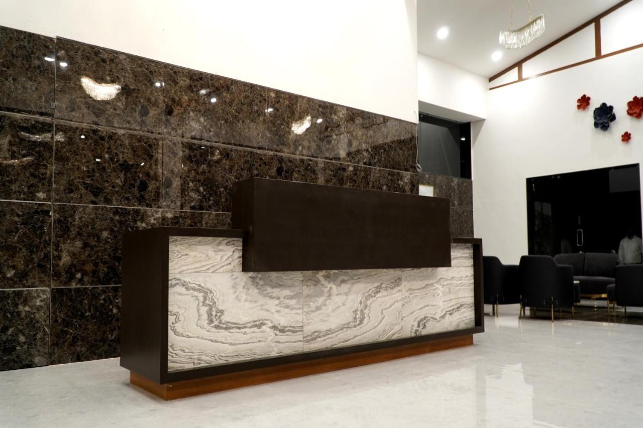 Shanti Resorts Valsad Экстерьер фото